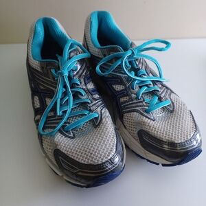 Asics Gt-1000 women's running shoes Size 7 Silver Blue